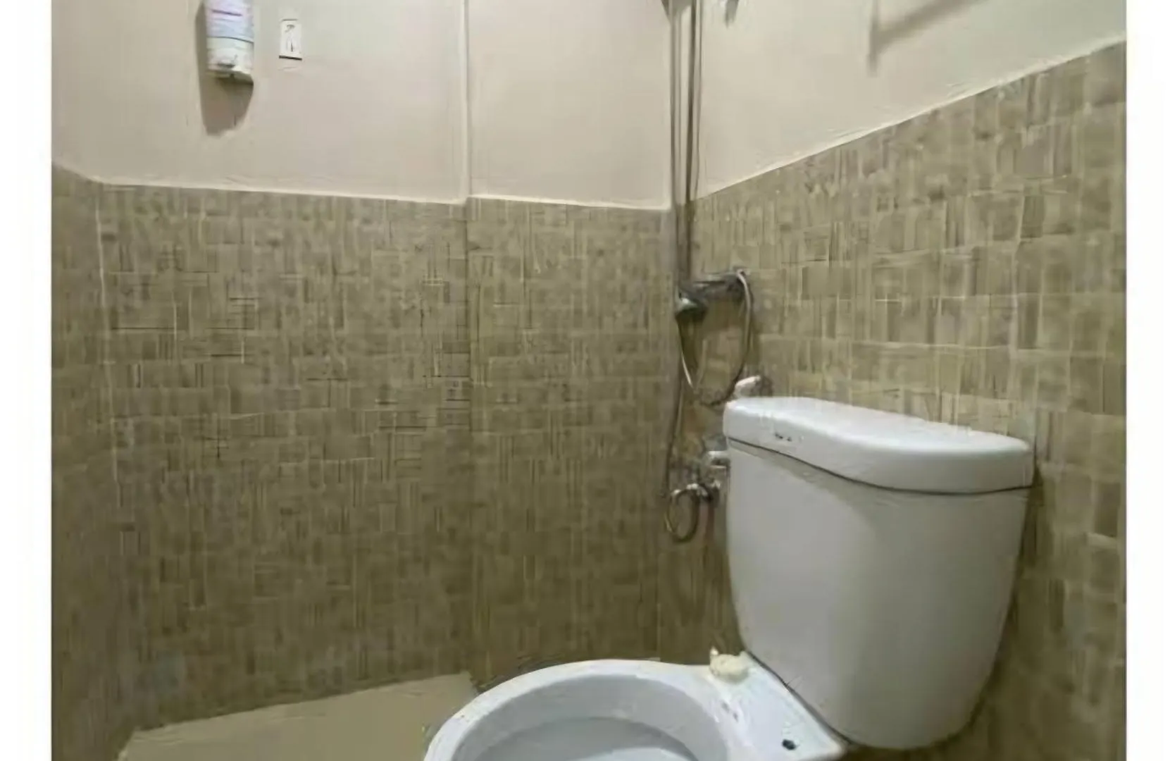 Reddoorz Near Sm Bicutan Apartment Manila
